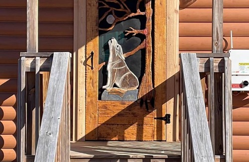 Smith River Cabin | Secluded Romantic Escape near Fairy Stone State Park, Virginia