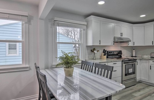 Amherst House | Serene Buffalo Dwelling w/Backyard BBQ Patio