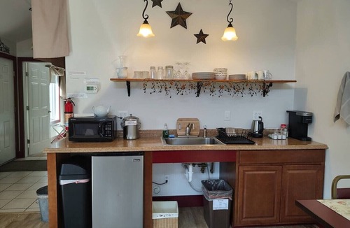 Hyde Park Apartment | Serene Country Cabins 2 In the heart of Vermont