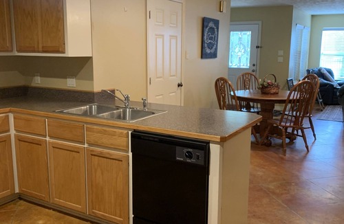 Tomball House | Serenity under the trees! Spacious 2-bedroom, 2-bath; Long Term Stays Considered
