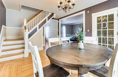 Rutland House | Ski, Hike and Fish Modern Rutland Home