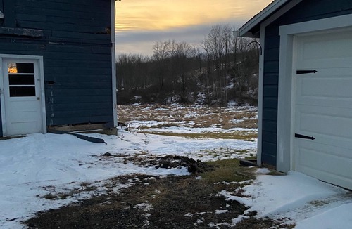 Salem House | Ski Vermont New York and Massachusetts