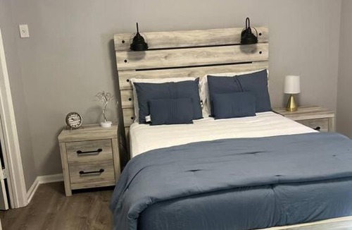 New Rochelle Apartment | Sleek 1 Bedroom Apartment Plus Balcony 30 Mins to NYC
