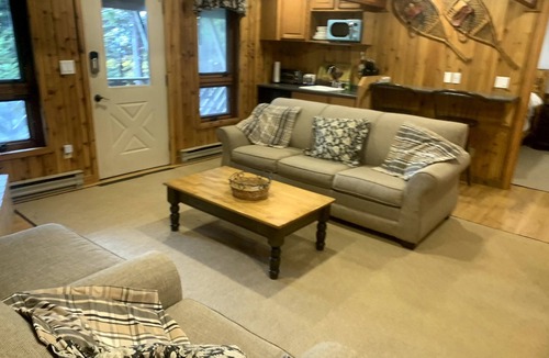 Snowshoe House | Snowshoe 5 Bedroom House - 100 yards from the ski slopes