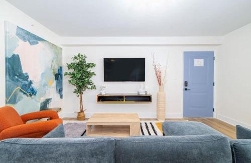 East Ocean View Apartment | Sojourn's Harborage Seal Suite