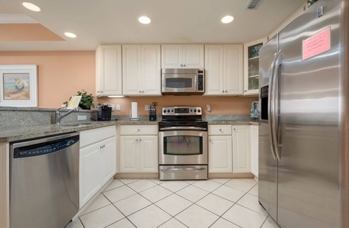 Ocean City Condo | South Beach is a luxurious building overlooking the boardwalk, beach and ocean.