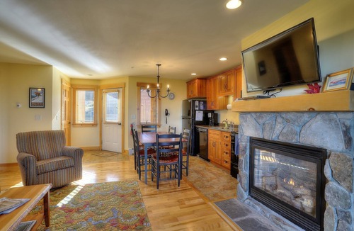 Rangeley Condo | South Branch Condo 15-2 - Saddleback Mountain Ski in Ski out condo