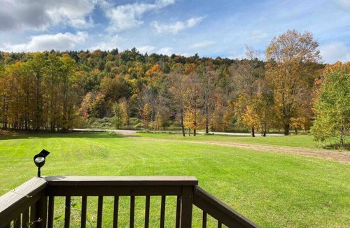 Gilboa House | South Gilboa · 5 BR home between Windham & Plattekill Ski Centers