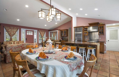 Water Mill House | South of Hwy Dream! Walk to Duck Walk Vineyard, Parrish Art Museum, and Lunch!
