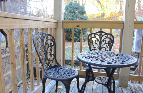 Mansion Area Apartment | ★SPACIOUS 1BR Apt w/Character 10ft Ceilings W/D!★
