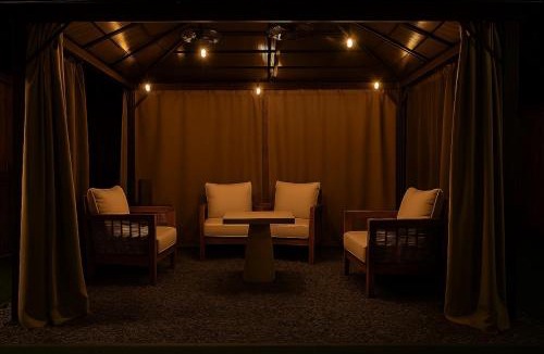 OST - South Union House | Spacious 3BR Retreat Pergola and Fire Pit