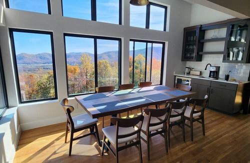 Wintergreen House | Spacious 5 bedroom modern home with mountain views galore. Sauna + EV charger.