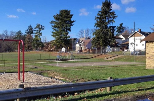 Steubenville House | Spacious 5-bedroom house in delightful Stubenville with AC, WiFi