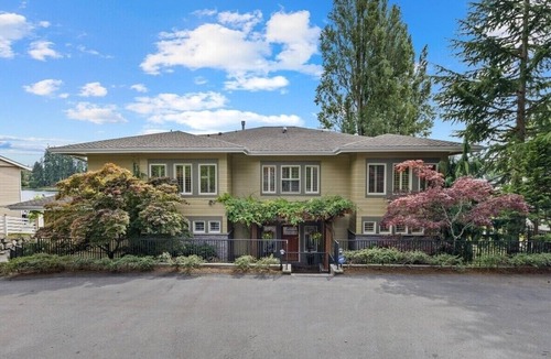 Picnic Point-North Lynnwood House | Spacious 6-bedroom Luxury House with Lake Access Lynnwood, Washington