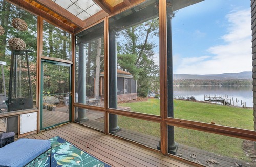 Moultonborough House | Spacious Adirondack sleeps 12 with stunning views of Castle In The Clouds