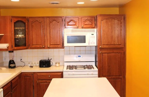 North Buffalo Apartment | Spacious apartment in Buffalo