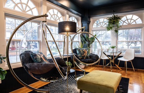 Buffalo House | Spacious! Game rm, Jungle rm, Bubble Chairs, Vinyl's, Patio, & Grill!