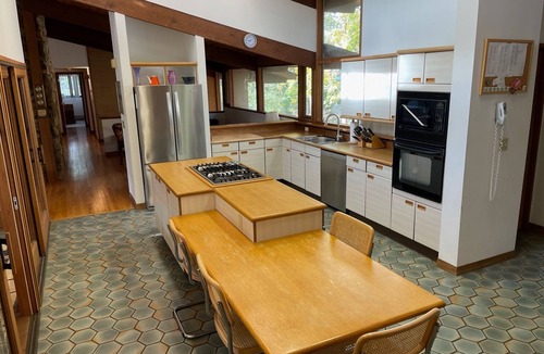 Manchester-by-the-Sea House | Spacious Home, 9BR/5BA, Pool, Walk to beach and town.