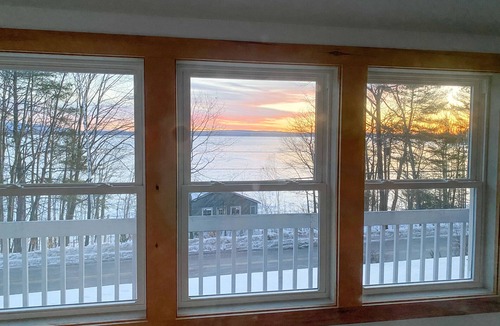 Gilford House | Spacious house across the street from Lake Winnipesaukee