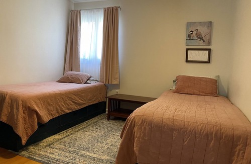 Downtown House | Spacious house minutes from Downtown: ten beds, hot tub and more!