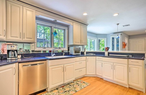 Circleville House | Spacious Hudson Valley Gem on Private 2 Acres!