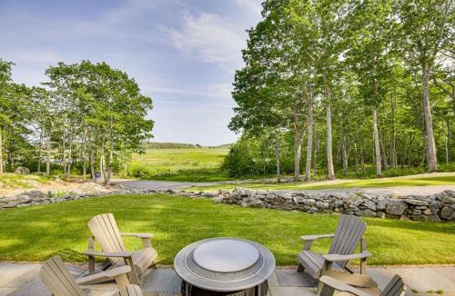 Kennebunkport House | Spacious Kennebunkport Home with View, 2 Mi to Beach