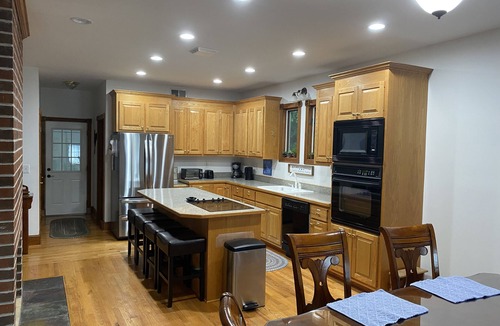 Bracey House | Spacious Lakefront Home, Amazing Views, Nice Dock, Sleeps 20 comfortably-Private