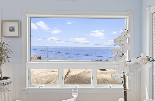 Saybrook Manor House | Spacious Modern Ocean Front Beach House in IndianTown Beach Old Saybrook, CT