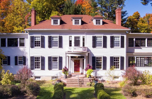 Trumansburg Apartment | Spacious Suite in Historic Mansion