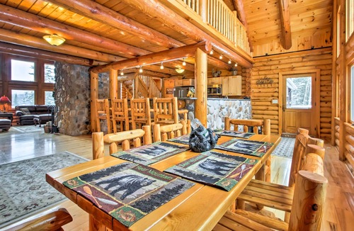 Twin Mountain Cabin | Spacious Twin Mountain Vacation Rental on 5 Acres!
