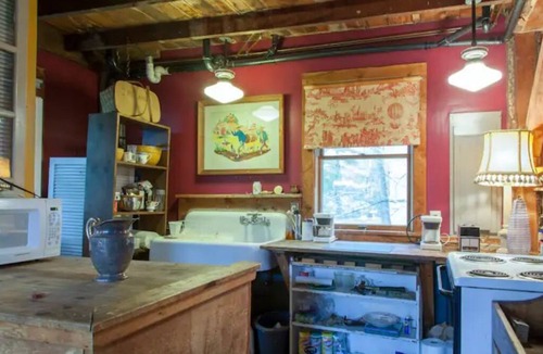 Marietta Apartment | Special Skaneateles farm apt! …i.e.”the granary” #3