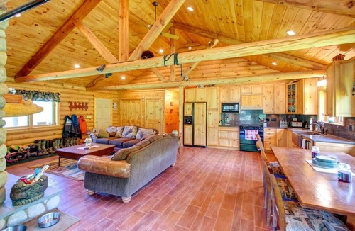 Margaretville Cabin | Spectacular 40 Acre Log Home