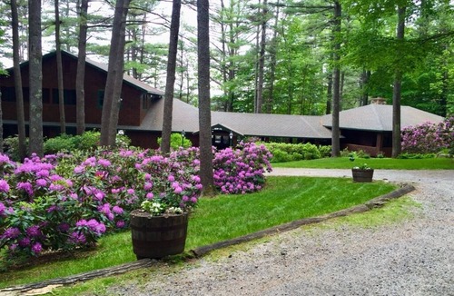 Wolfeboro House | Spectacular Lakefront Estate on Winter Harbor