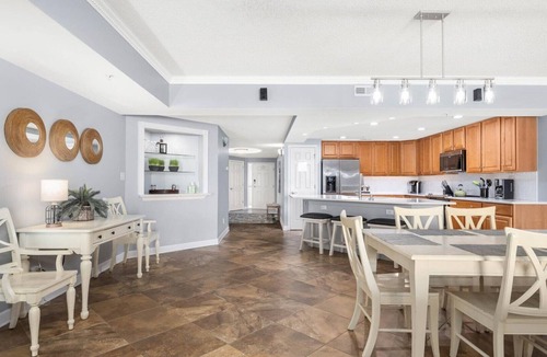 Ocean City Condo | 🏖️Spectacular Spacious Ocean Front Condo on Boardwalk, this one you've got to see! 🏖️