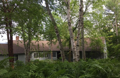 Woodstock House | Spectacular Views At This Luxury Country Estate, Walking Distance To Town