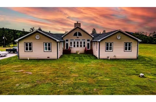Waynesboro House | Sprawling 9‑BR Mountaintop Oasis- BlueRidge Views