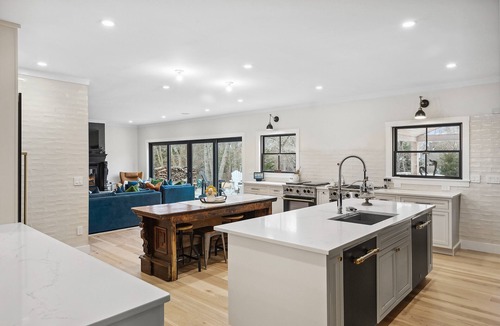 Clearwater Beach Other | Sprawling Farmhouse in Private Beach Community