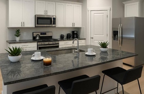 Rosenberg House | Stay at Quiet Haven