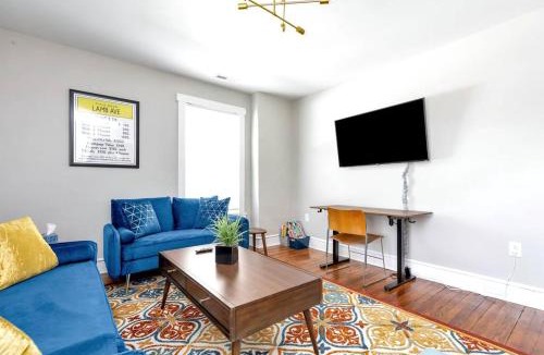Mosby Apartment | Stay, Play and Pass Go at the Monopoly Penthouse!