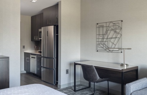 Revere Hotel | Staybridge Suites Boston Logan Airport - Revere by IHG
