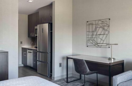 Revere Hotel | Staybridge Suites - Boston Logan Airport - Revere by IHG