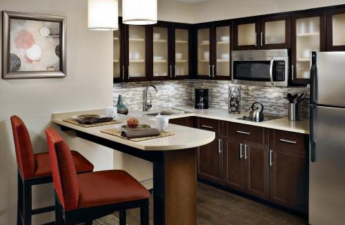 Warrendale Hotel | Staybridge Suites - Pittsburgh-Cranberry Township by IHG