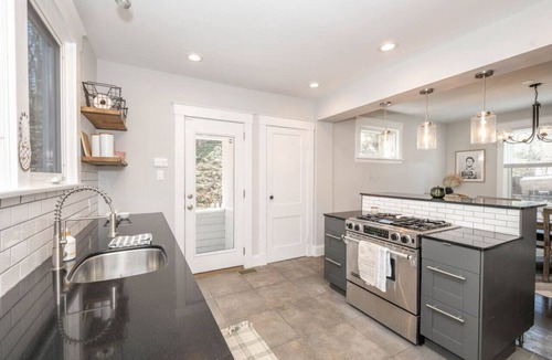 Hyde Park House | StayDelta | Hyde Park