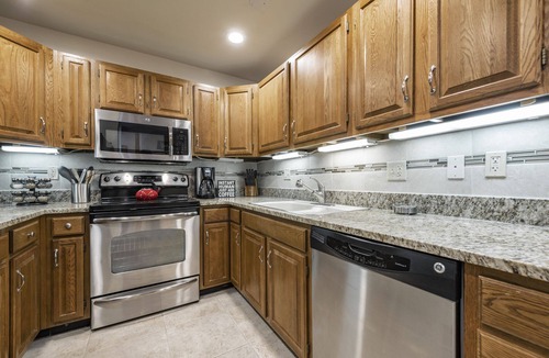 North Park City Condo | Steps from the Mountain, in the iconic Old Town of Park City-2BR/2BTH Condo