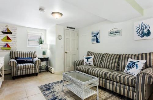 Salisbury Beach Apartment | Steps to Beach Salisbury Shore House #1 AC