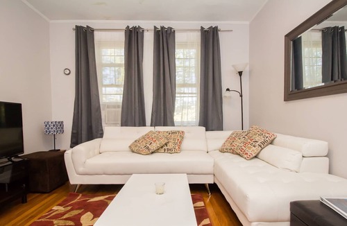 Brookline Apartment | Steps to Longwood Medical, MBTA ,Boston, Shopping, On-site Parking