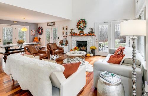 Morrisville House | Sterling Valley Home about 9 Mi to Stowe Mountain!