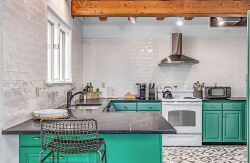 Kabletown House | Stone Cabin on Valley View: Fire Pit + Hot Tub