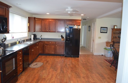 Morrisville House | Stowe Mountain Get Away Great Ski House with Awesome Mountain Views & Hot Tub.