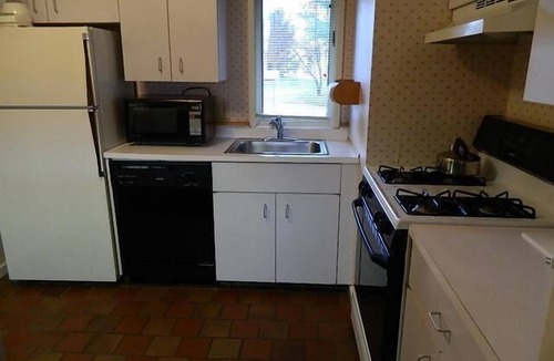 Stowe Area House | STOWE, VT 2+ Bedrooms - President's Week 2024